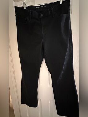 Old Navy Men’s Black Jeans 40x32